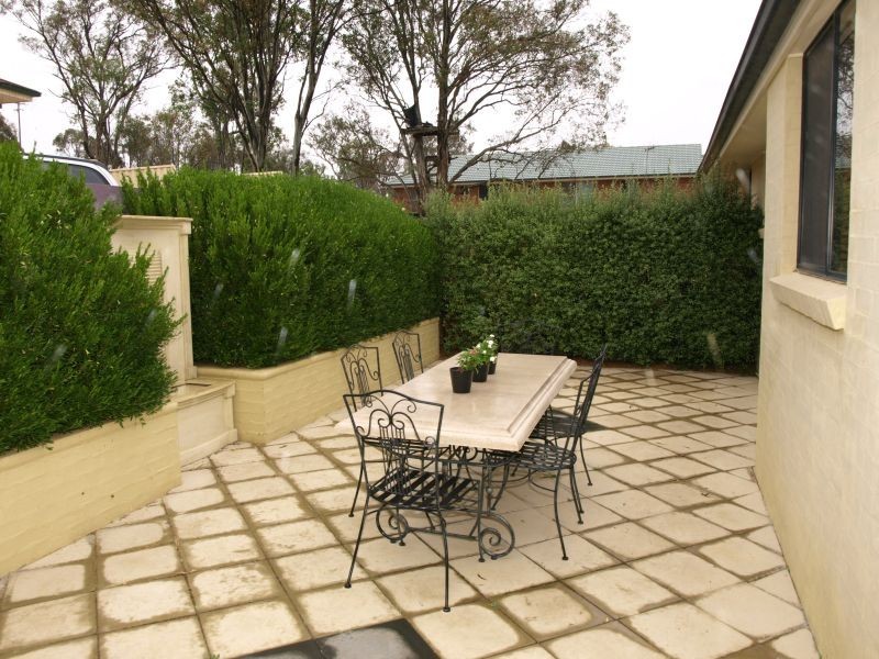 14 Ivy Lea Place, Goulburn NSW 2580