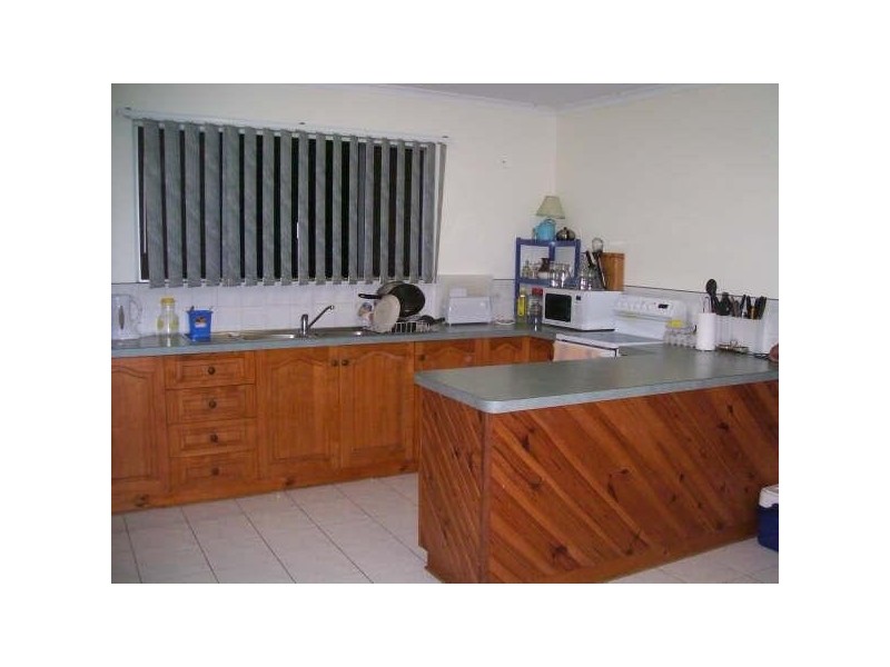 8 Kylie Close, Mareeba QLD 4880