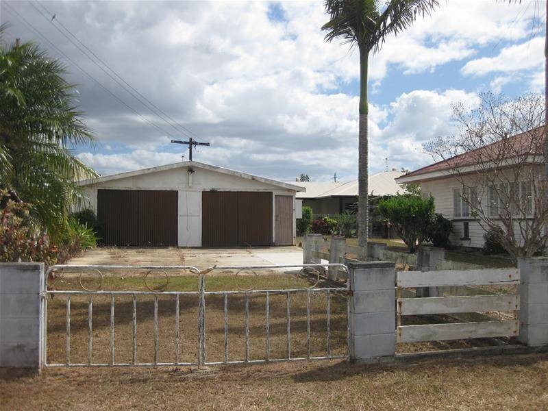 74 Constance Street, Mareeba QLD 4880
