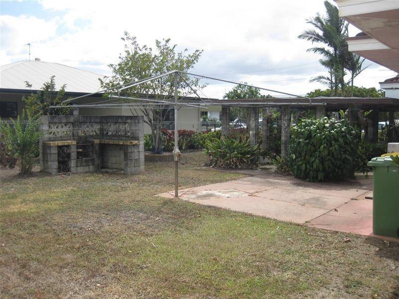 74 Constance Street, Mareeba QLD 4880