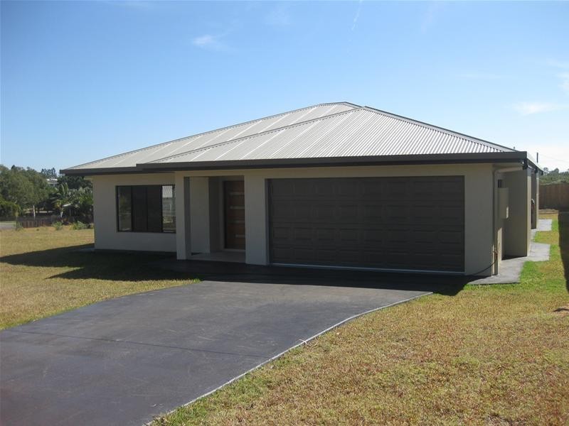 14 Damien Close, Mareeba QLD 4880