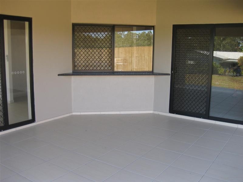 14 Damien Close, Mareeba QLD 4880