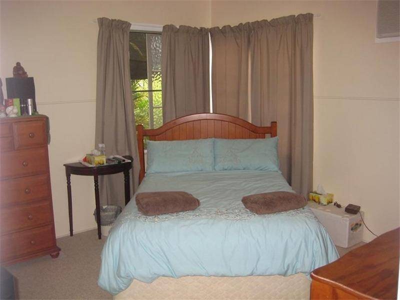 8 Casey Street, Mareeba QLD 4880