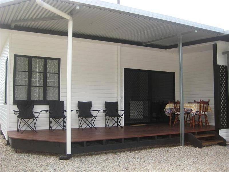 8 Casey Street, Mareeba QLD 4880
