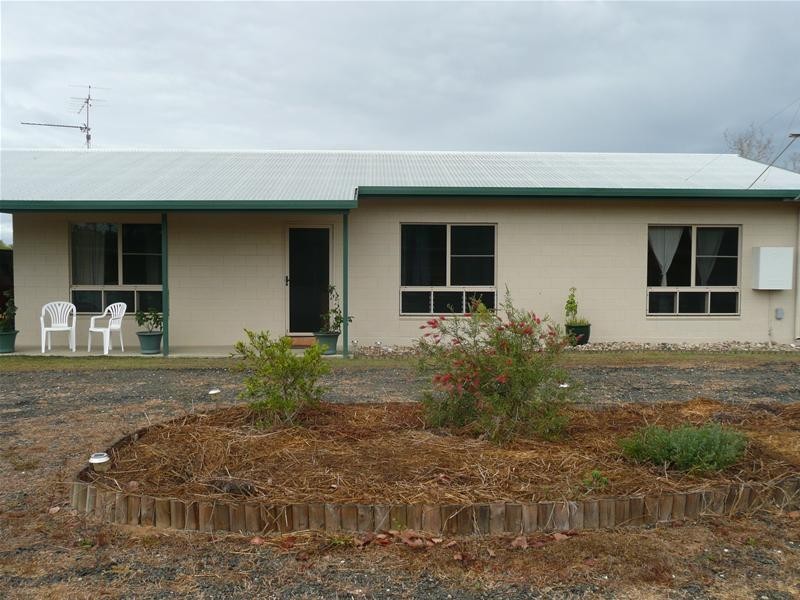 Coronet Drive, Mareeba QLD 4880