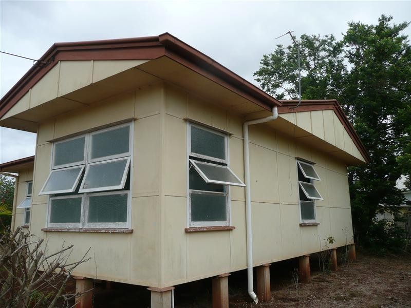 19 RANKIN Street, Mareeba QLD 4880