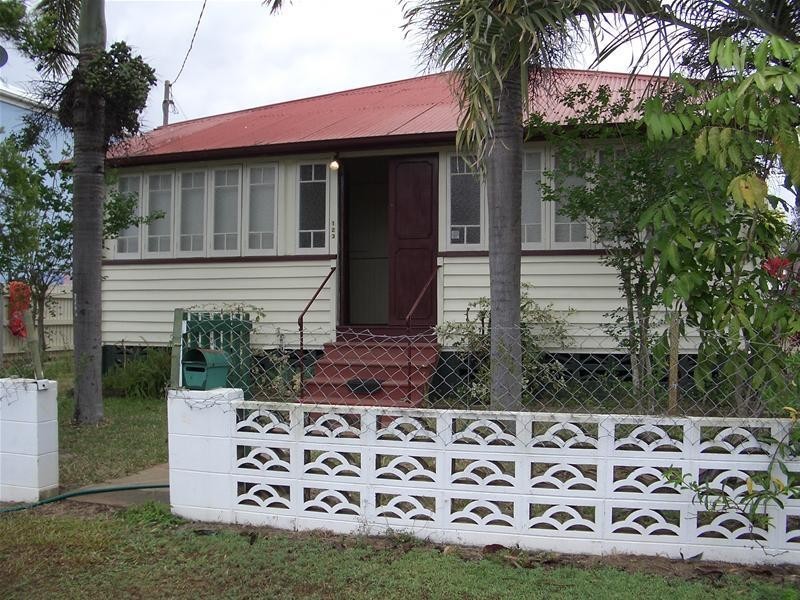 123 Walsh Street, Mareeba QLD 4880