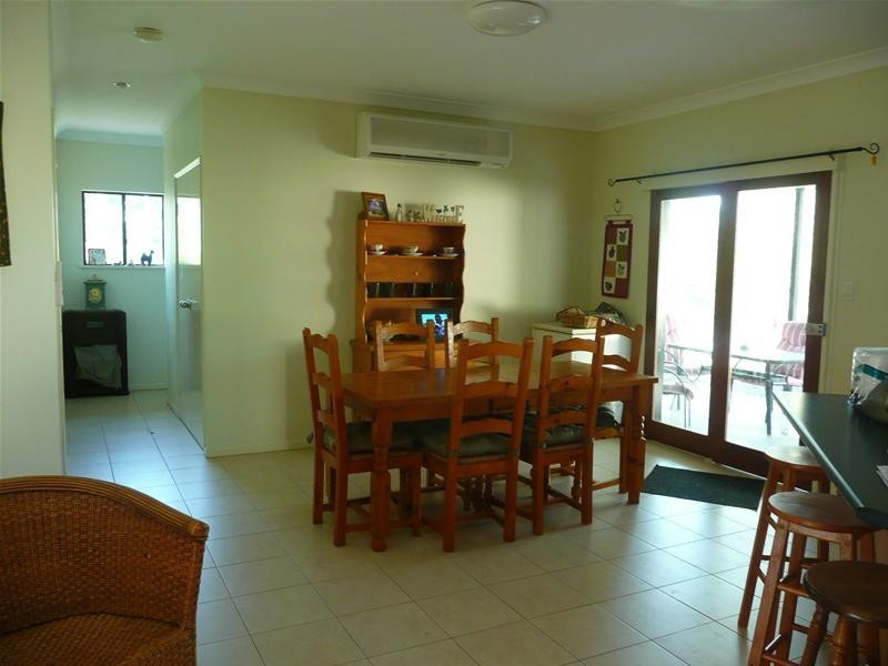 1 RIVER Drive, Mareeba QLD 4880