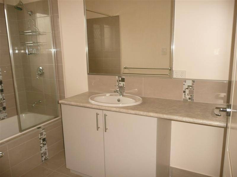 50 Mirrabook Avenue, Mareeba QLD 4880