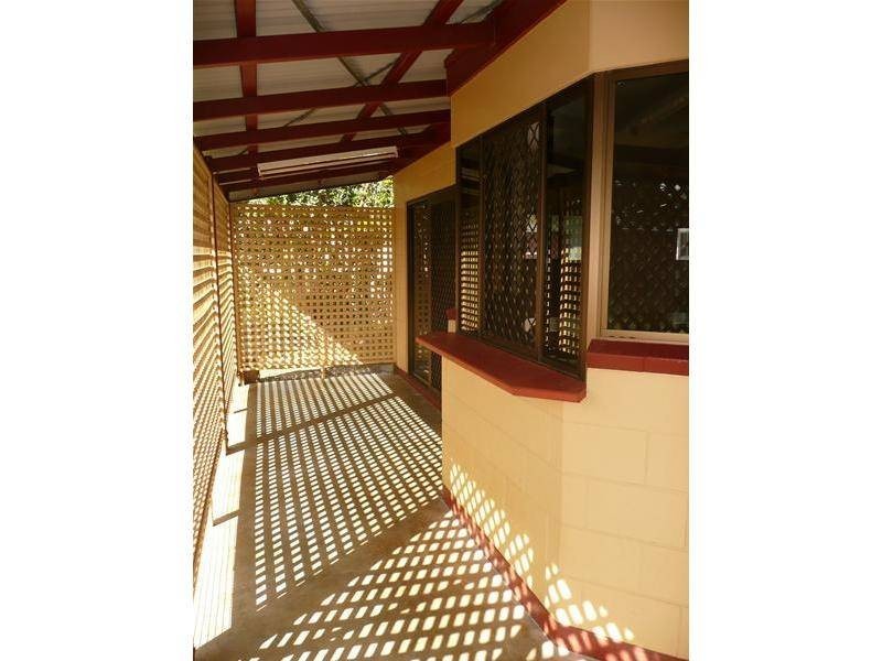 5 MOUNTAINVIEW Close, Mareeba QLD 4880