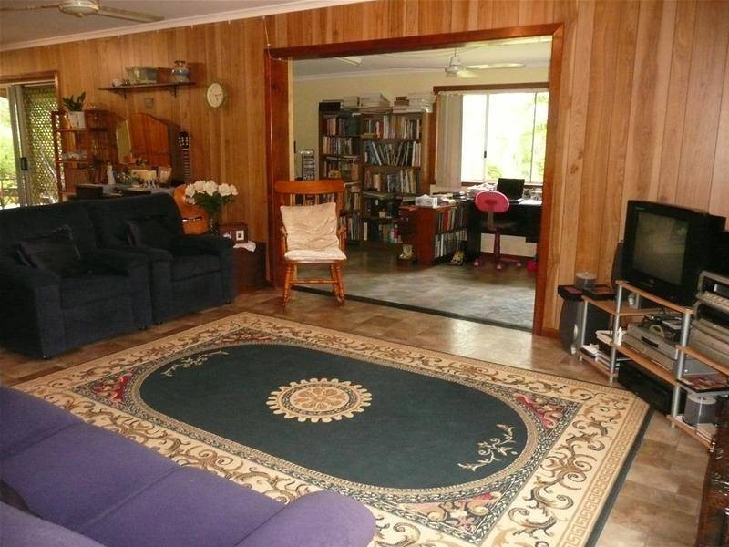 5 VAINS Close, Mount Molloy QLD 4871
