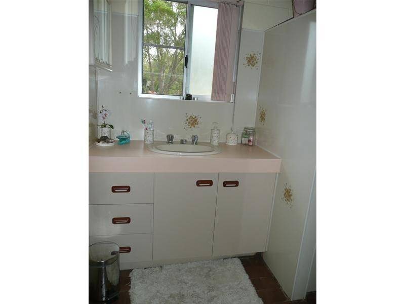 5 VAINS Close, Mount Molloy QLD 4871