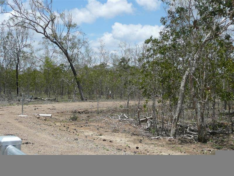 301 PENINSULA DEVELOPMENT Road, Mareeba QLD 4880