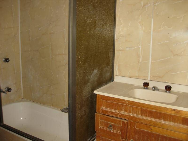 19 Peters Street, Mareeba QLD 4880