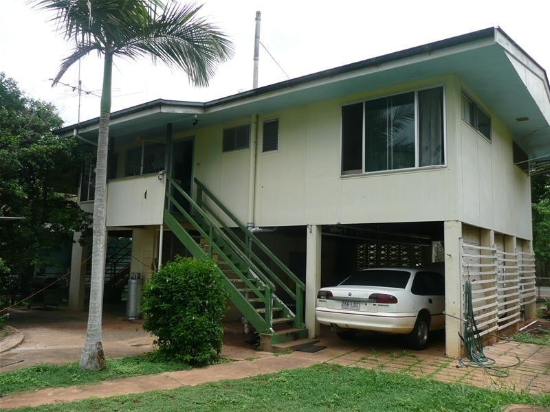 21 Peters Street, Mareeba QLD 4880