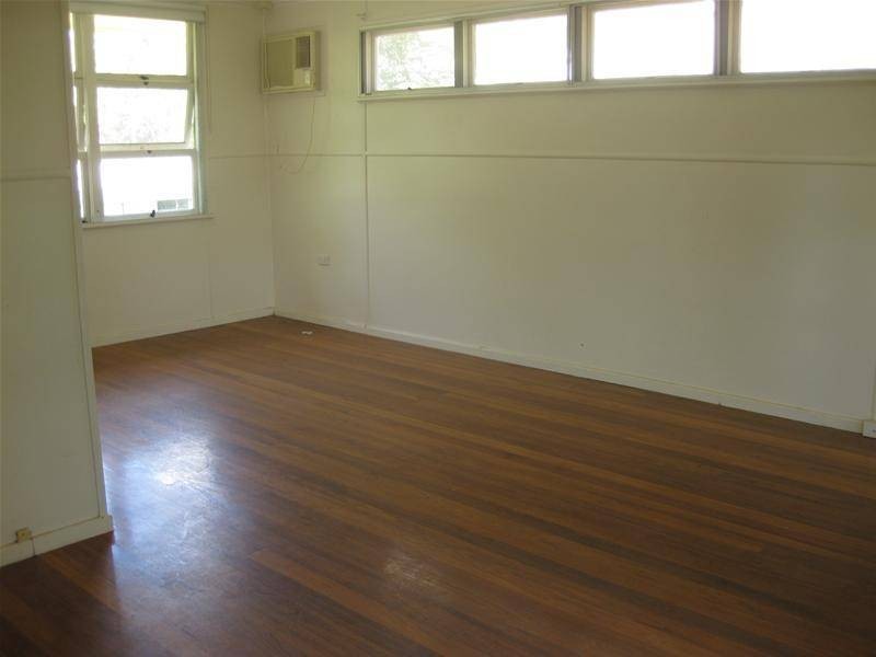 26 Peters Street, Mareeba QLD 4880