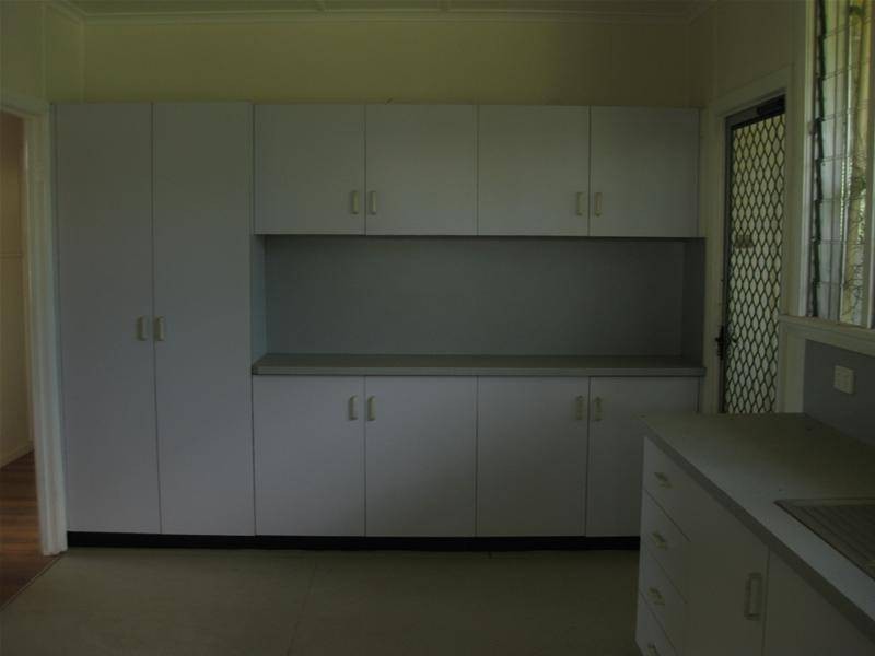 26 Peters Street, Mareeba QLD 4880