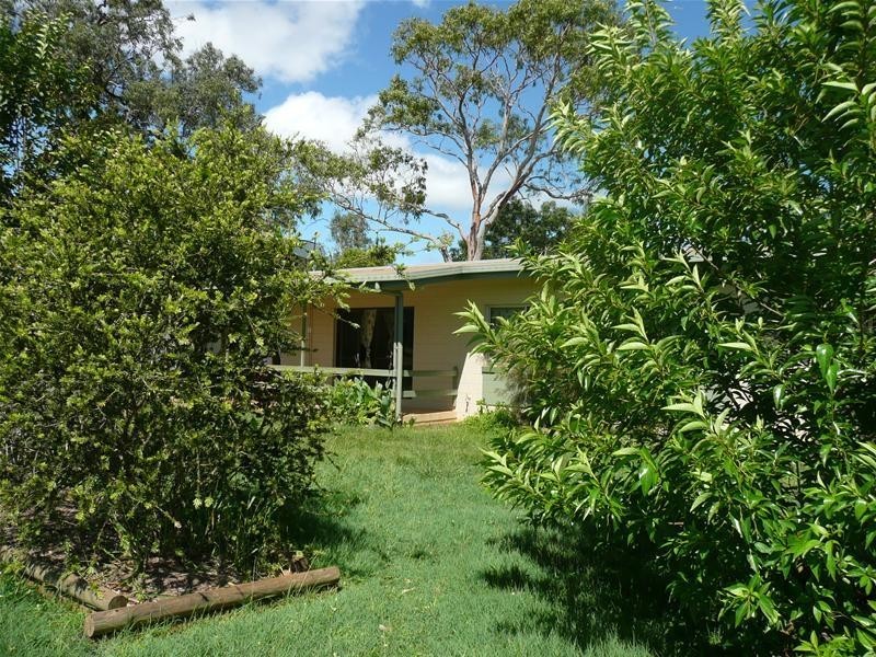 8 Courtney Street, Mareeba QLD 4880