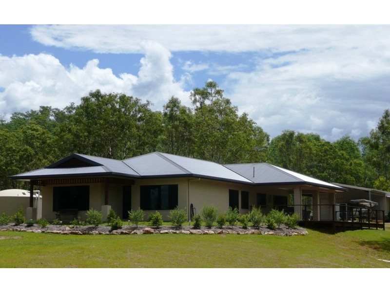 63 ORCHID Close, Mareeba QLD 4880