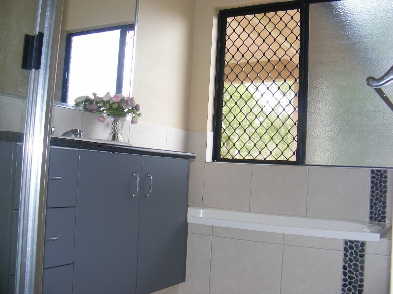 63 ORCHID Close, Mareeba QLD 4880