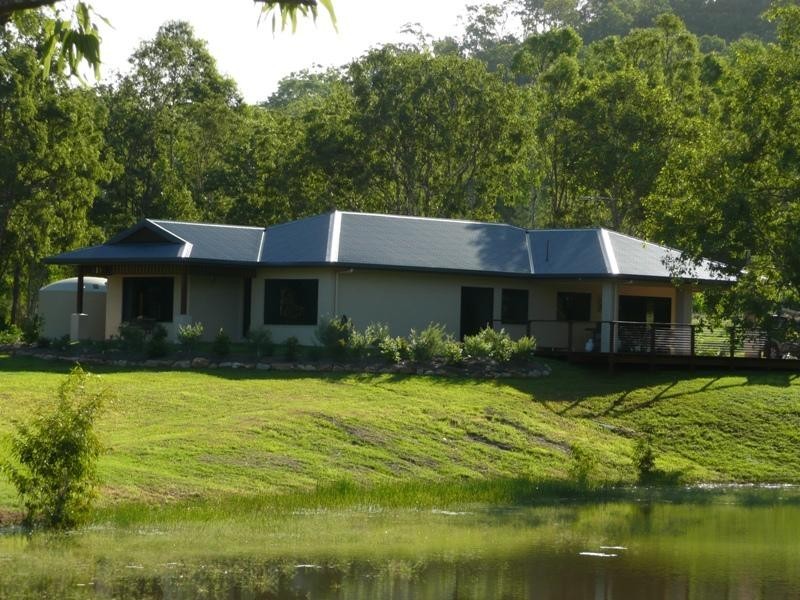 63 ORCHID Close, Mareeba QLD 4880