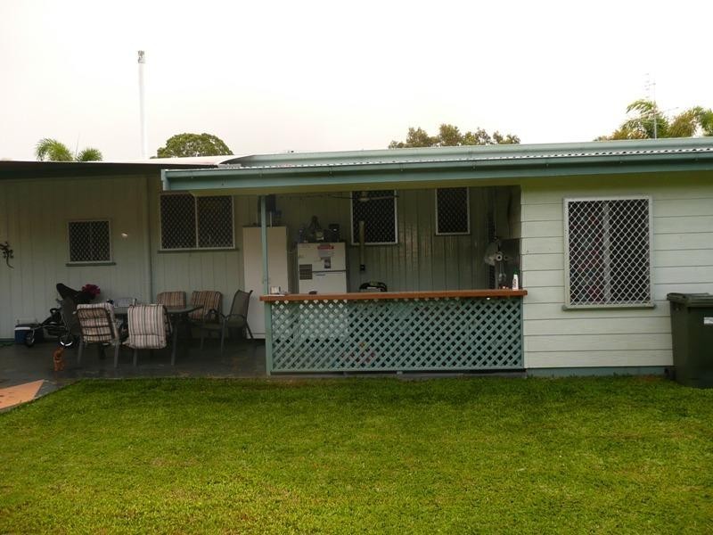 7 Shepherd Street, Mareeba QLD 4880