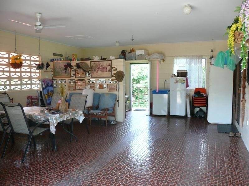 13 Kenneally Road, Mareeba QLD 4880