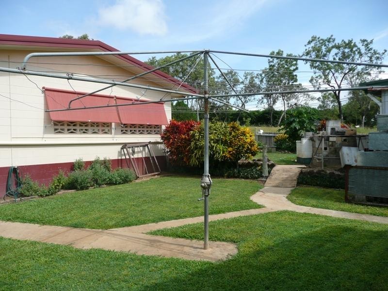 13 Kenneally Road, Mareeba QLD 4880