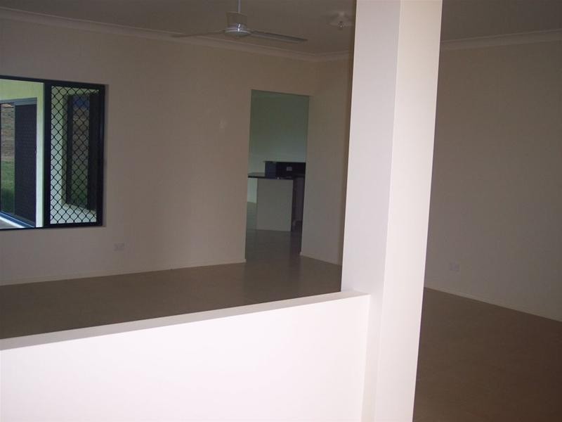82 Kenneally Road, Mareeba QLD 4880