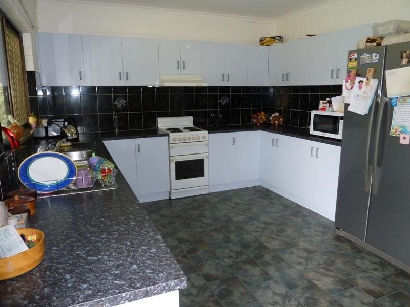 70 Kenneally Road, Mareeba QLD 4880