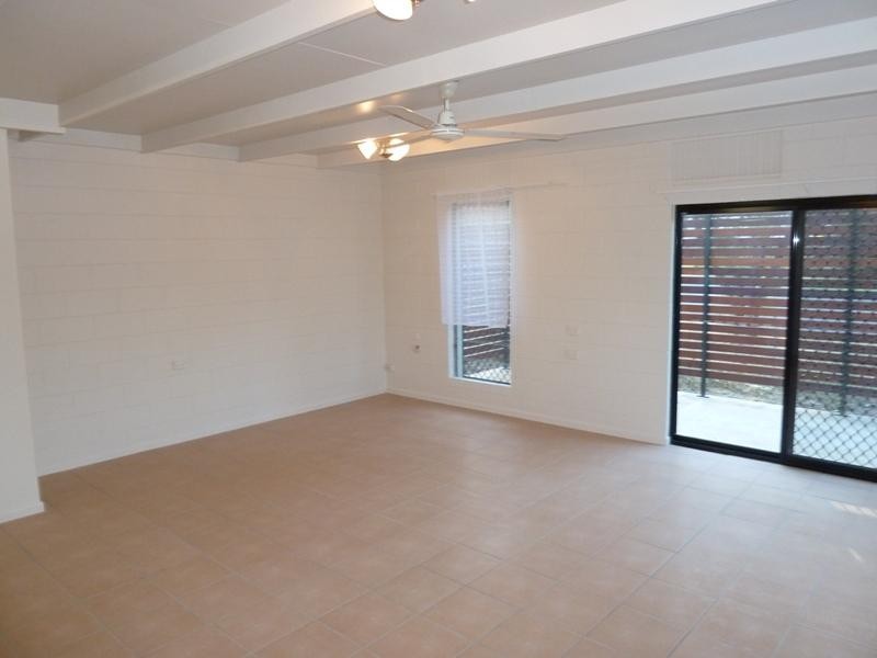 9 Walsh Street, Mareeba QLD 4880