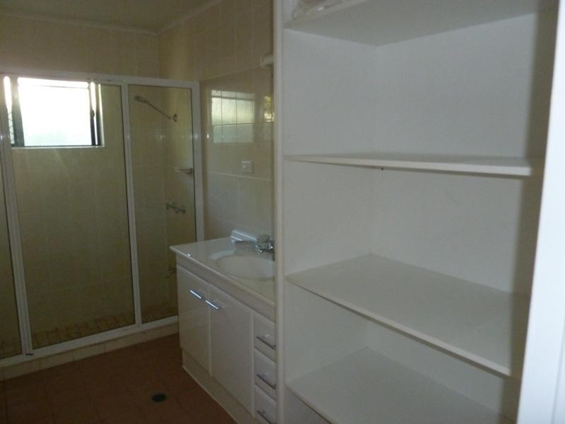 9 Walsh Street, Mareeba QLD 4880