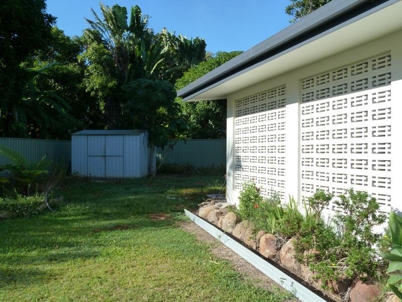 9 Walsh Street, Mareeba QLD 4880