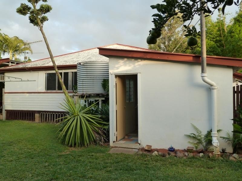 228 Walsh Street, Mareeba QLD 4880