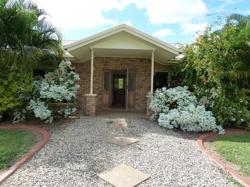297 Ray Rd, Mareeba QLD 4880