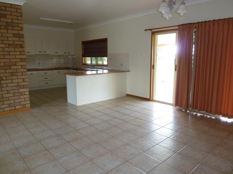 297 Ray Rd, Mareeba QLD 4880