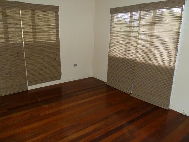 11 Beames Street, Mareeba QLD 4880