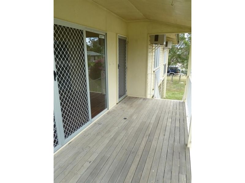 11 Beames Street, Mareeba QLD 4880