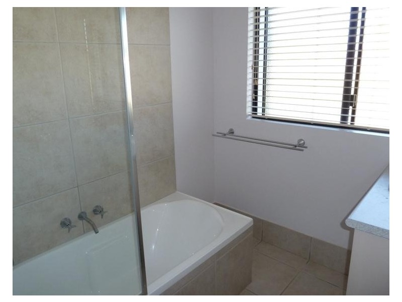 85 Coronet Drive, Mareeba QLD 4880