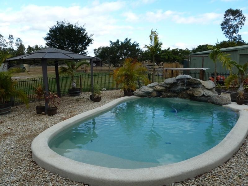 4 Debel Close, Mareeba QLD 4880