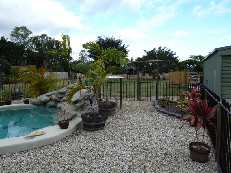 4 Debel Close, Mareeba QLD 4880