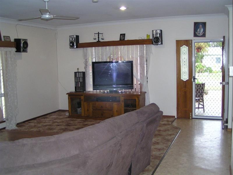 11 KYLIE Close, Mareeba QLD 4880