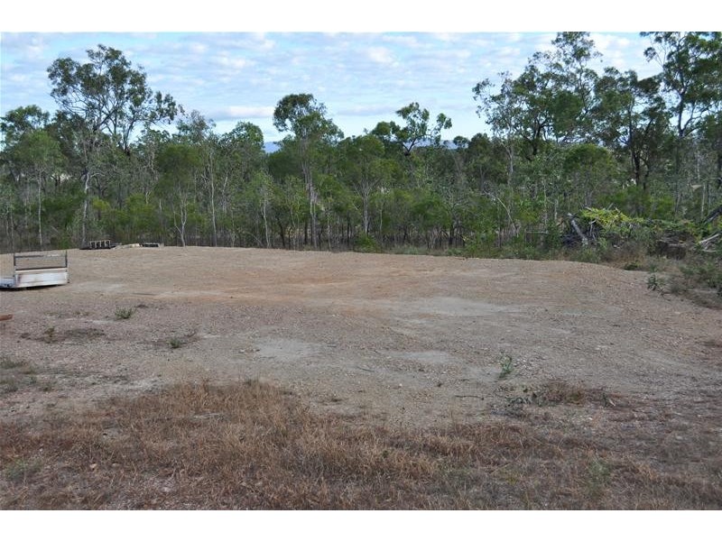 132 Emerald Heights Road, Mareeba QLD 4880