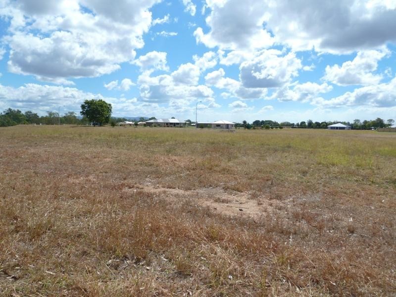 20 Parkland Circuit, Mareeba QLD 4880