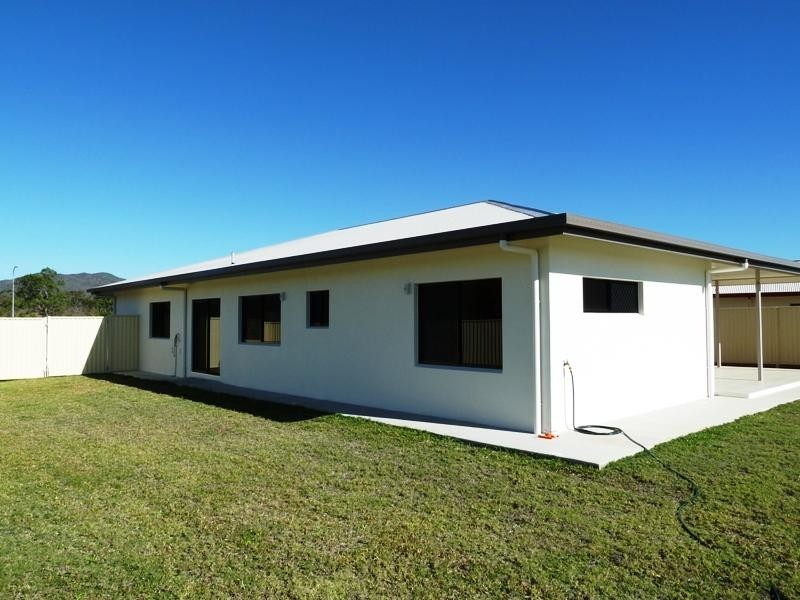 17 Brenaden Close, Dimbulah QLD 4872