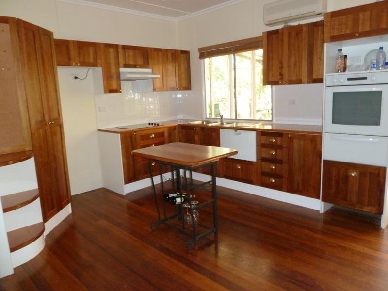 5 Swan Street, Mareeba QLD 4880