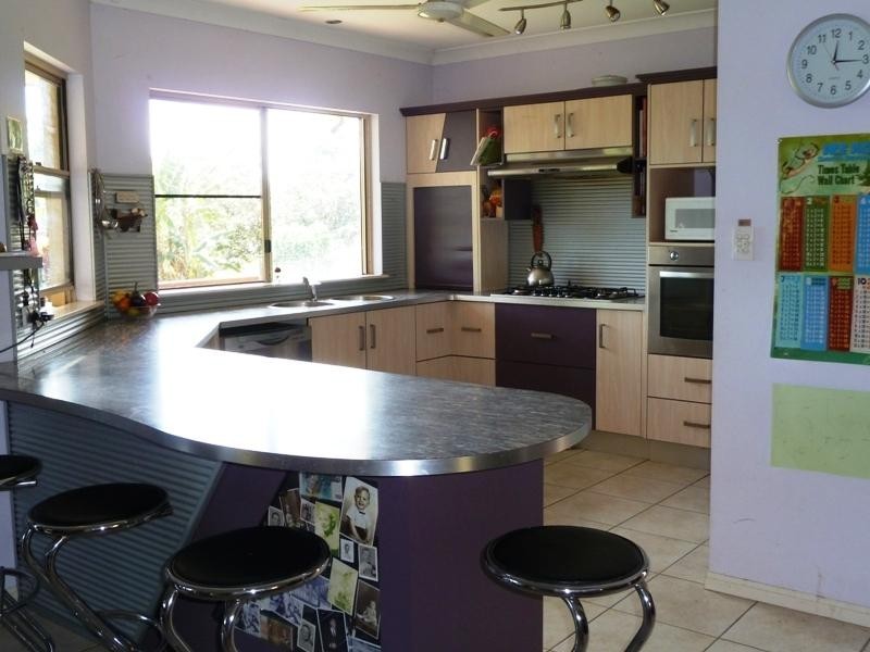 87 Stoney Creek Road, Speewah QLD 4881