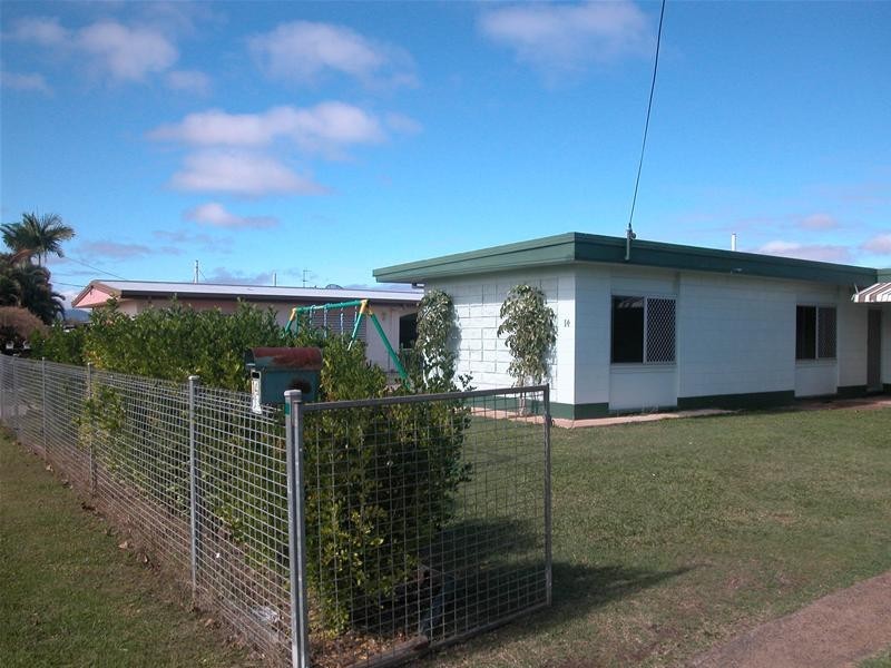 14 Lannoy Street, Mareeba QLD 4880