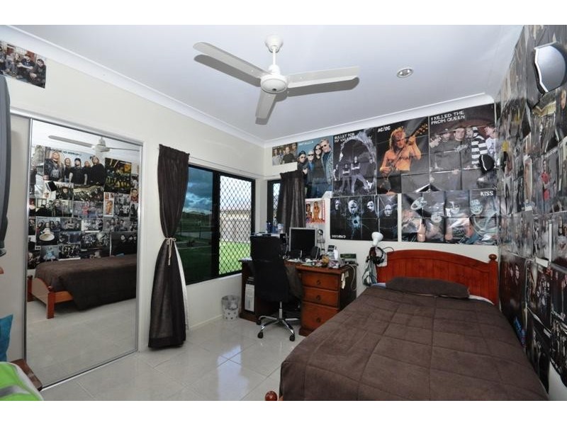 13 Peluchetti Place, Mareeba QLD 4880