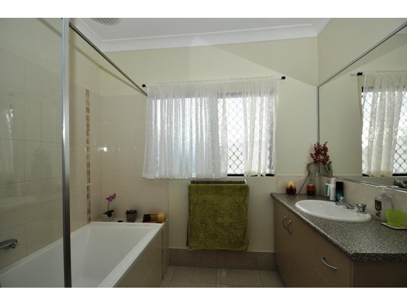 13 Peluchetti Place, Mareeba QLD 4880